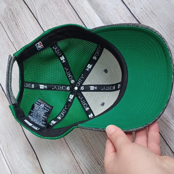 Boston Celtics cap. Heather gray & green. #NBA#CelticsLogo#Basketball#Cap - Picture 5 of 8